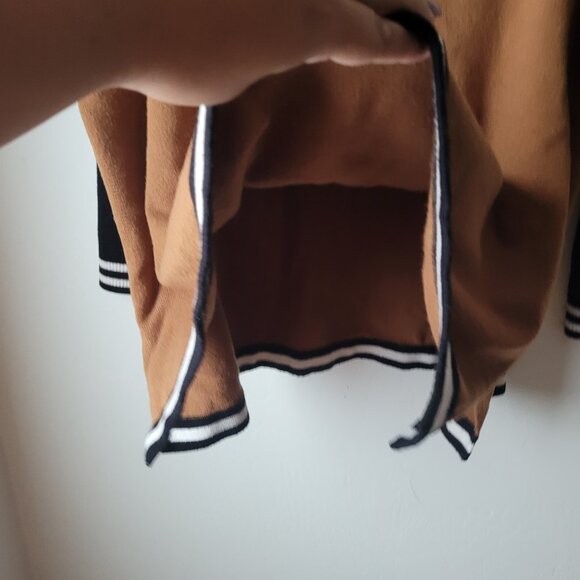 Joseph A V-Neck Color Block Sweater - Picture 6 of 7